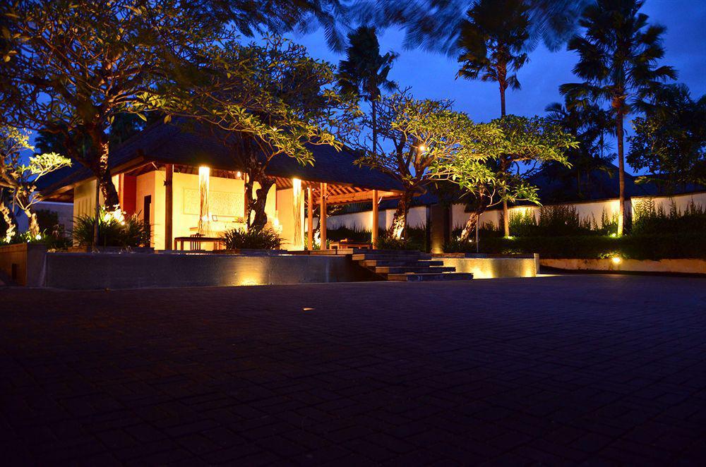 Villa Air Bali Boutique Resort And Spa Petitenget  Εξωτερικό φωτογραφία